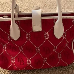 Dooney & Bourke Purse